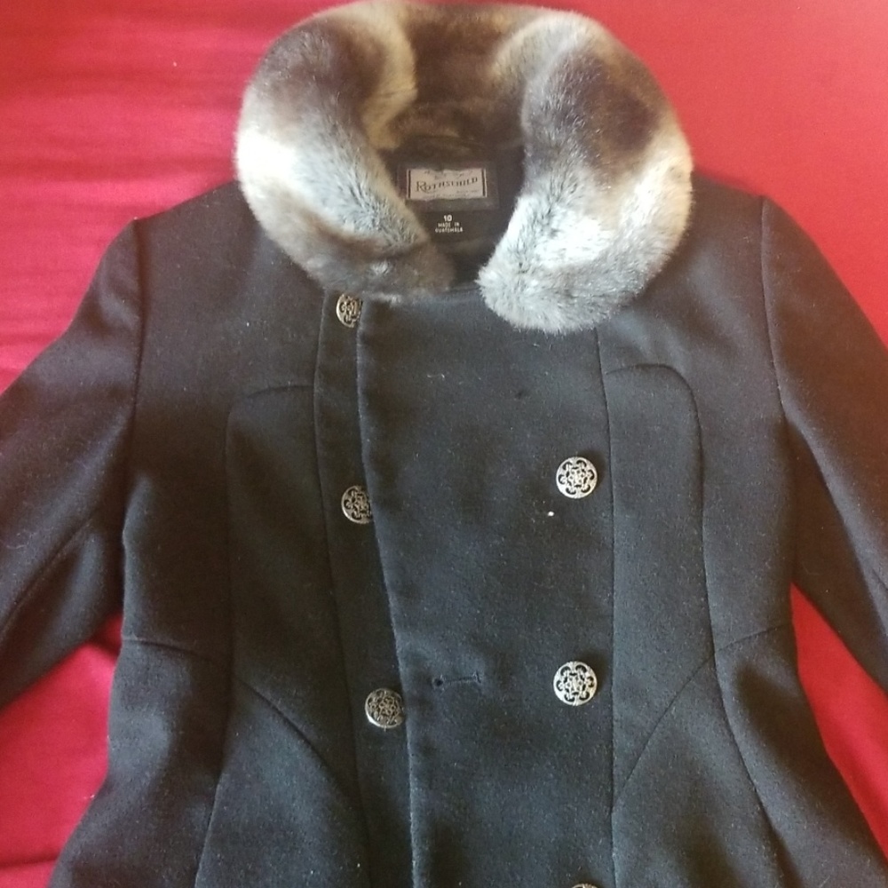 Cute ans classy coat
